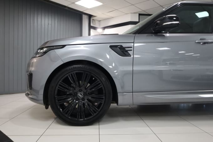 2025 Land Rover Range Rover Sport