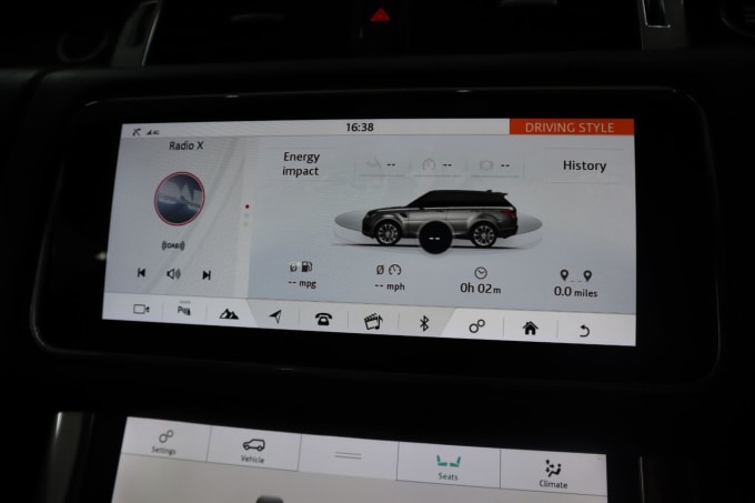 2025 Land Rover Range Rover Sport
