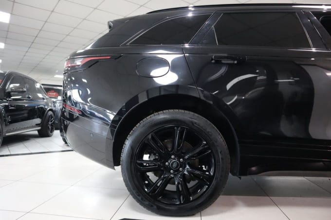2025 Land Rover Range Rover Velar
