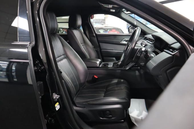 2025 Land Rover Range Rover Velar