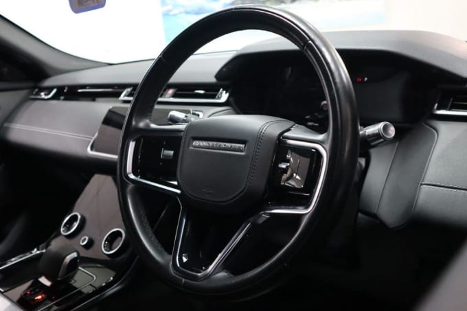 2025 Land Rover Range Rover Velar