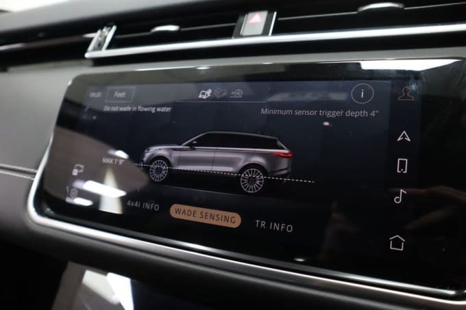 2025 Land Rover Range Rover Velar