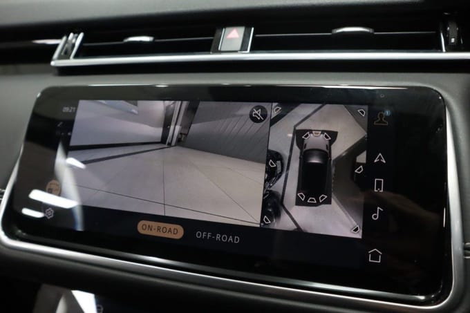 2025 Land Rover Range Rover Velar