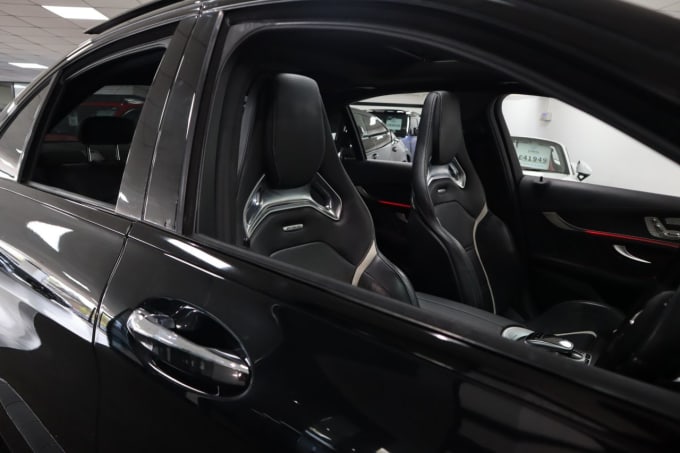 2025 Mercedes-benz C-class