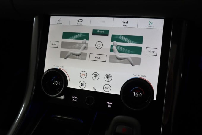 2025 Land Rover Range Rover Sport
