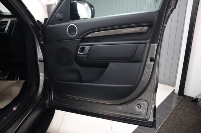 2025 Land Rover Discovery