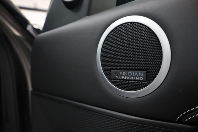 2025 Land Rover Discovery