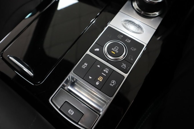 2025 Land Rover Discovery
