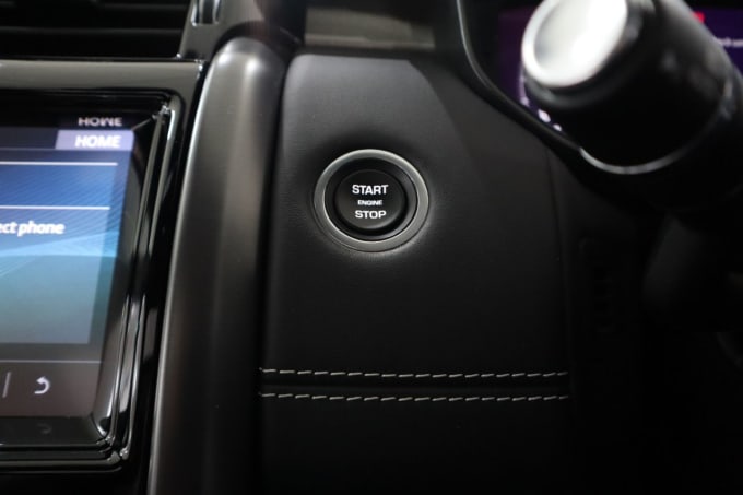 2025 Land Rover Discovery