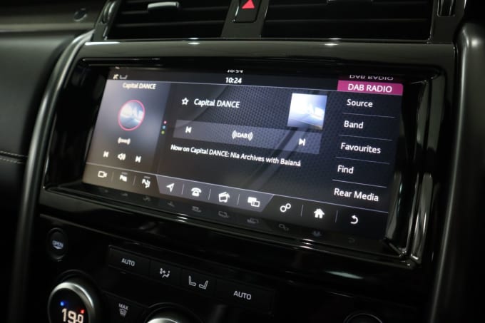 2025 Land Rover Discovery