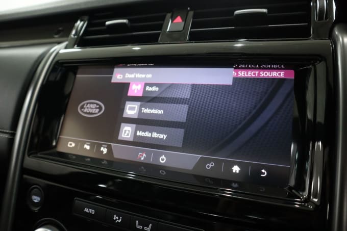 2025 Land Rover Discovery