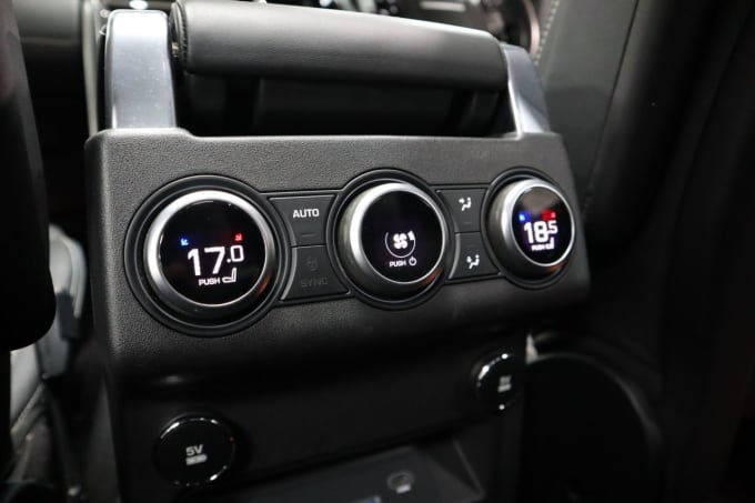 2025 Land Rover Discovery