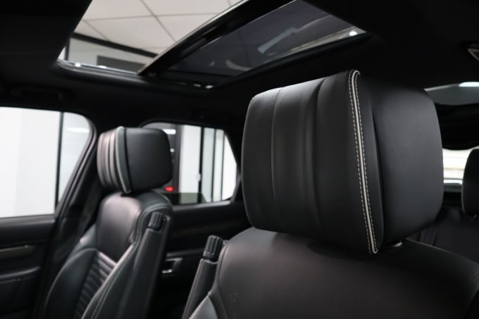 2025 Land Rover Discovery
