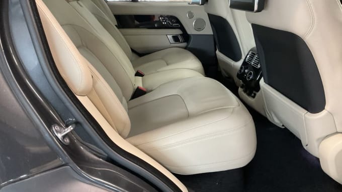 2025 Land Rover Range Rover
