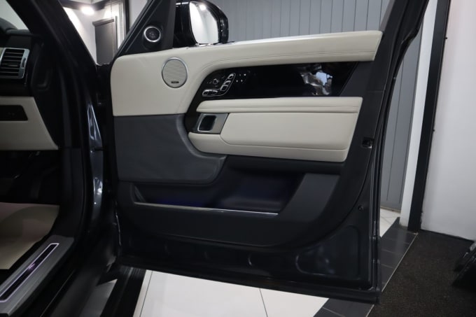 2025 Land Rover Range Rover