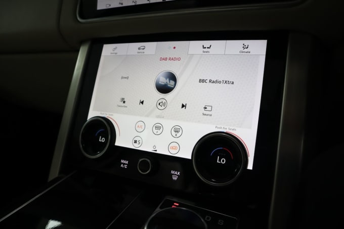 2025 Land Rover Range Rover