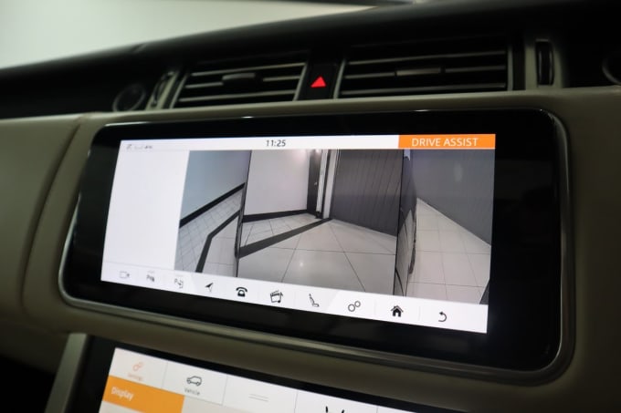 2025 Land Rover Range Rover