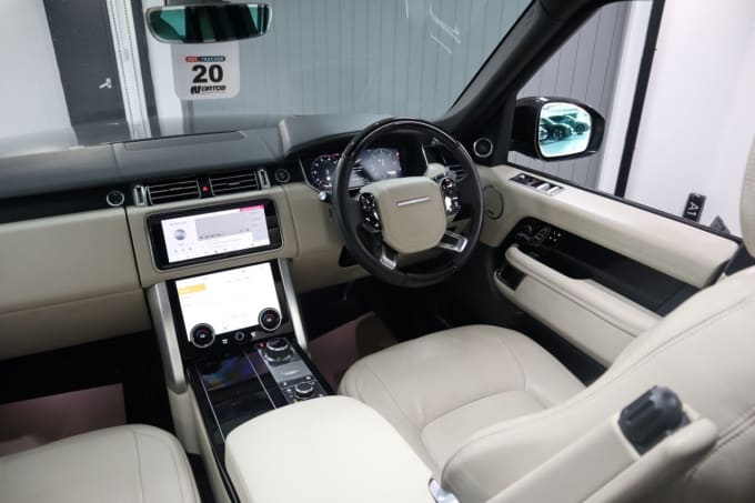 2025 Land Rover Range Rover