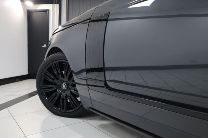 2025 Land Rover Range Rover