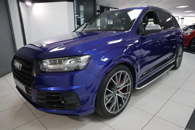 2025 Audi Sq7