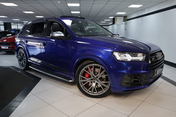 2025 Audi Sq7