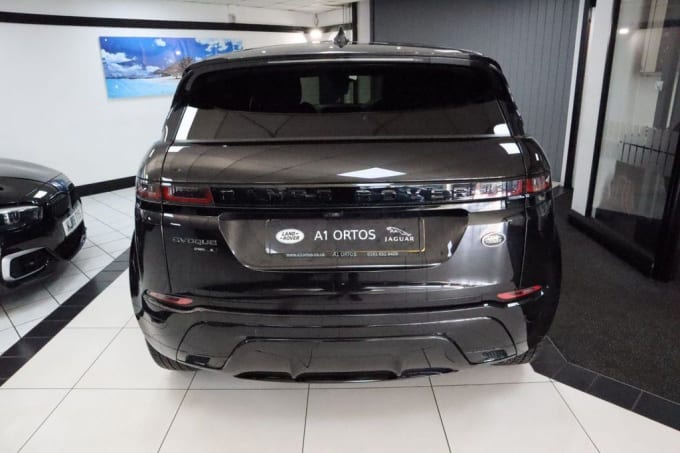 2025 Land Rover Range Rover Evoque