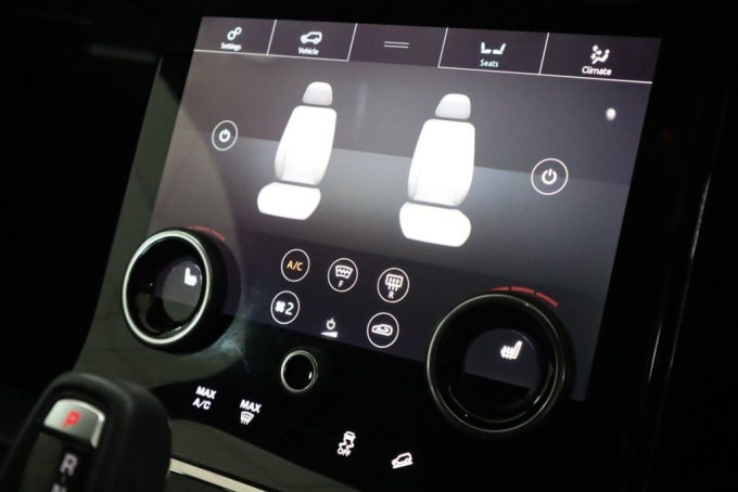 2025 Land Rover Range Rover Evoque