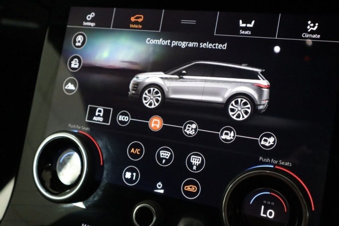2025 Land Rover Range Rover Evoque