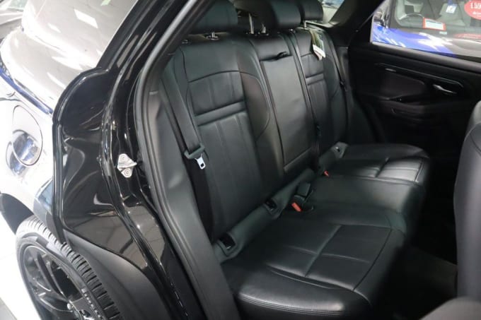 2025 Land Rover Range Rover Evoque