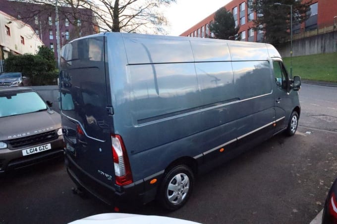 2025 Vauxhall Movano