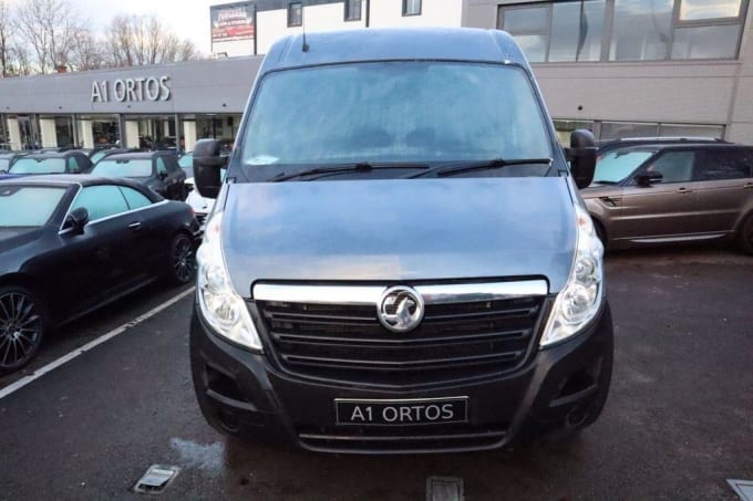 2025 Vauxhall Movano