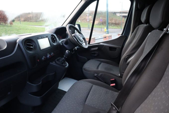 2025 Vauxhall Movano
