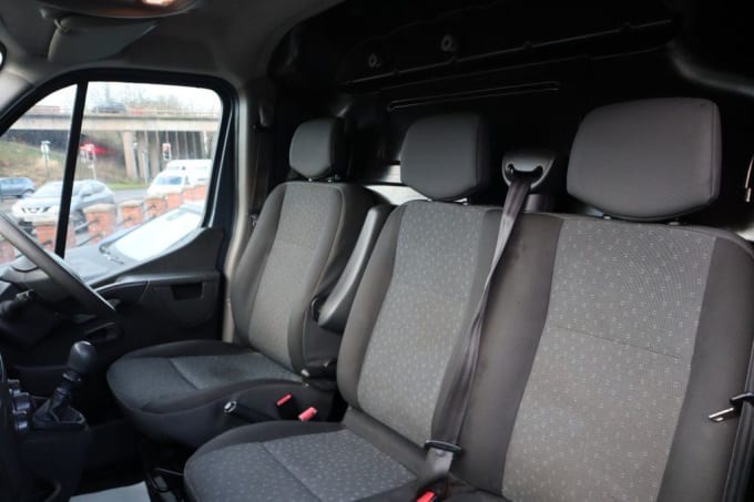 2025 Vauxhall Movano