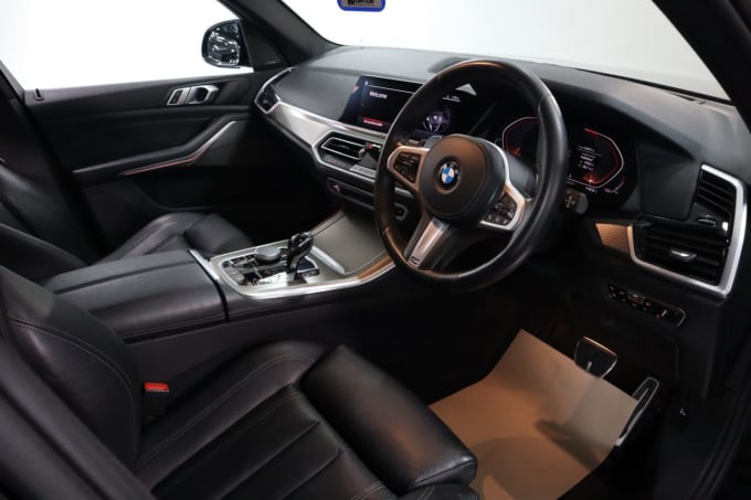 2025 BMW X5