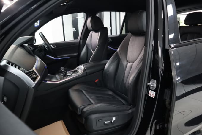 2025 BMW X5