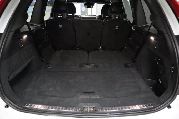 2025 Volvo Xc90