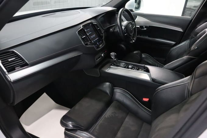 2025 Volvo Xc90