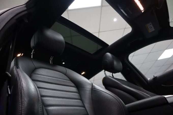 2025 Mercedes-benz Glc