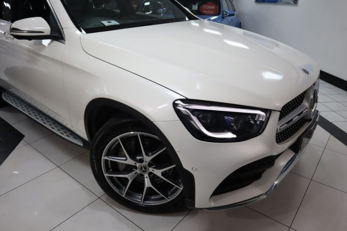 2025 Mercedes-benz Glc