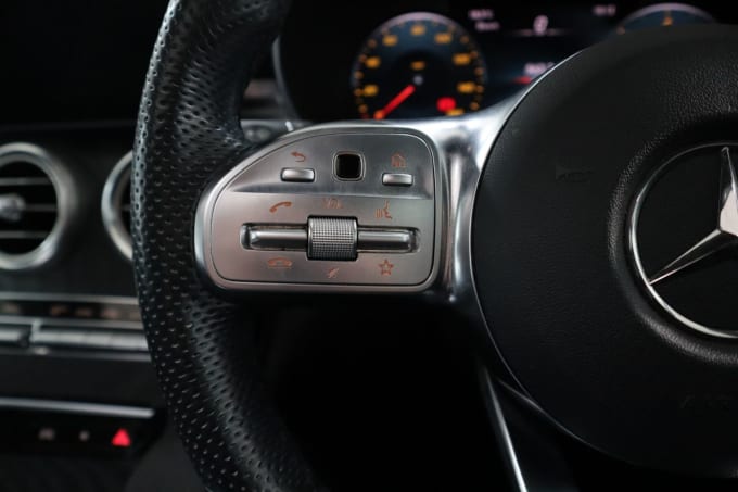 2025 Mercedes-benz Glc