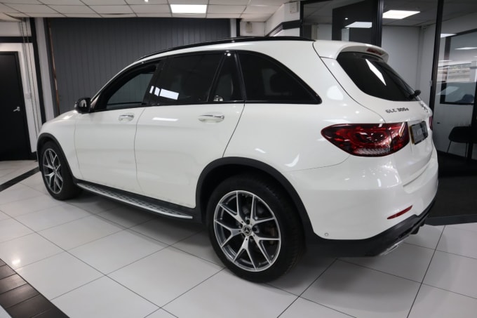 2025 Mercedes-benz Glc