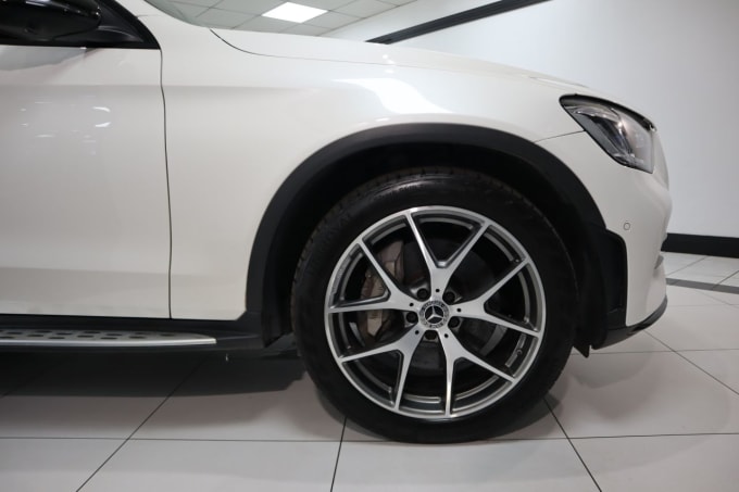 2025 Mercedes-benz Glc