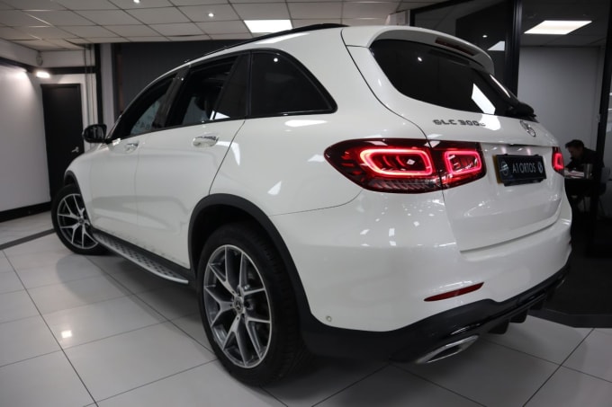 2025 Mercedes-benz Glc