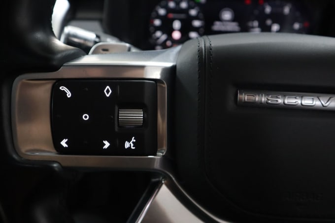 2025 Land Rover Discovery