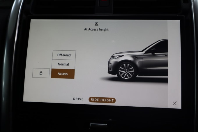 2025 Land Rover Discovery