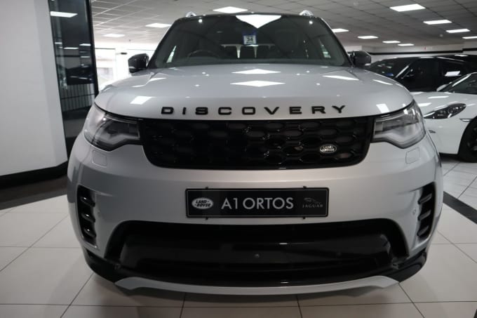 2025 Land Rover Discovery
