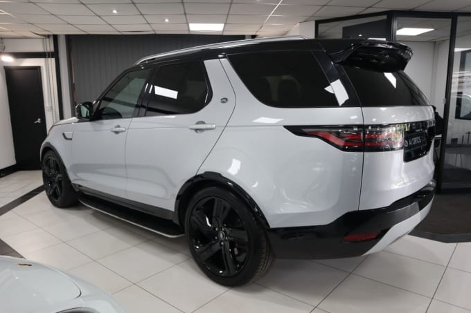 2025 Land Rover Discovery