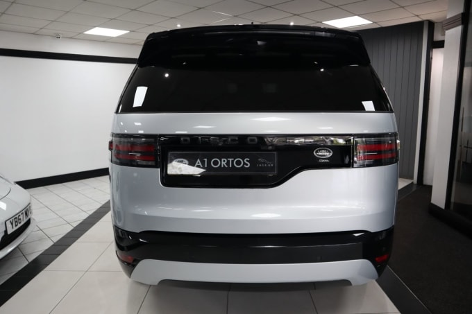 2025 Land Rover Discovery