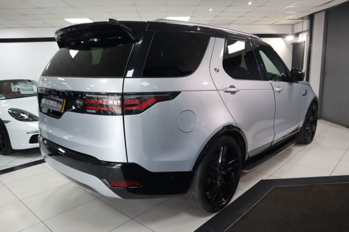 2025 Land Rover Discovery