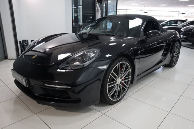 2025 Porsche 718 Boxster